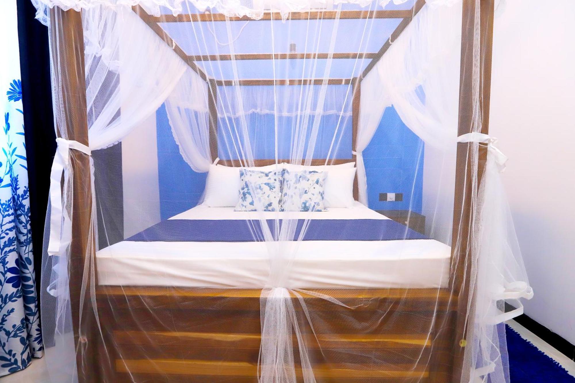 ดินซารา เพิร์ล วิลลา Bed & Breakfast เวลิกามา ภายนอก รูปภาพ