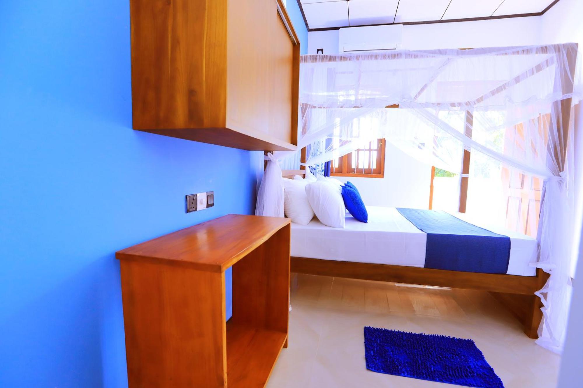 ดินซารา เพิร์ล วิลลา Bed & Breakfast เวลิกามา ภายนอก รูปภาพ