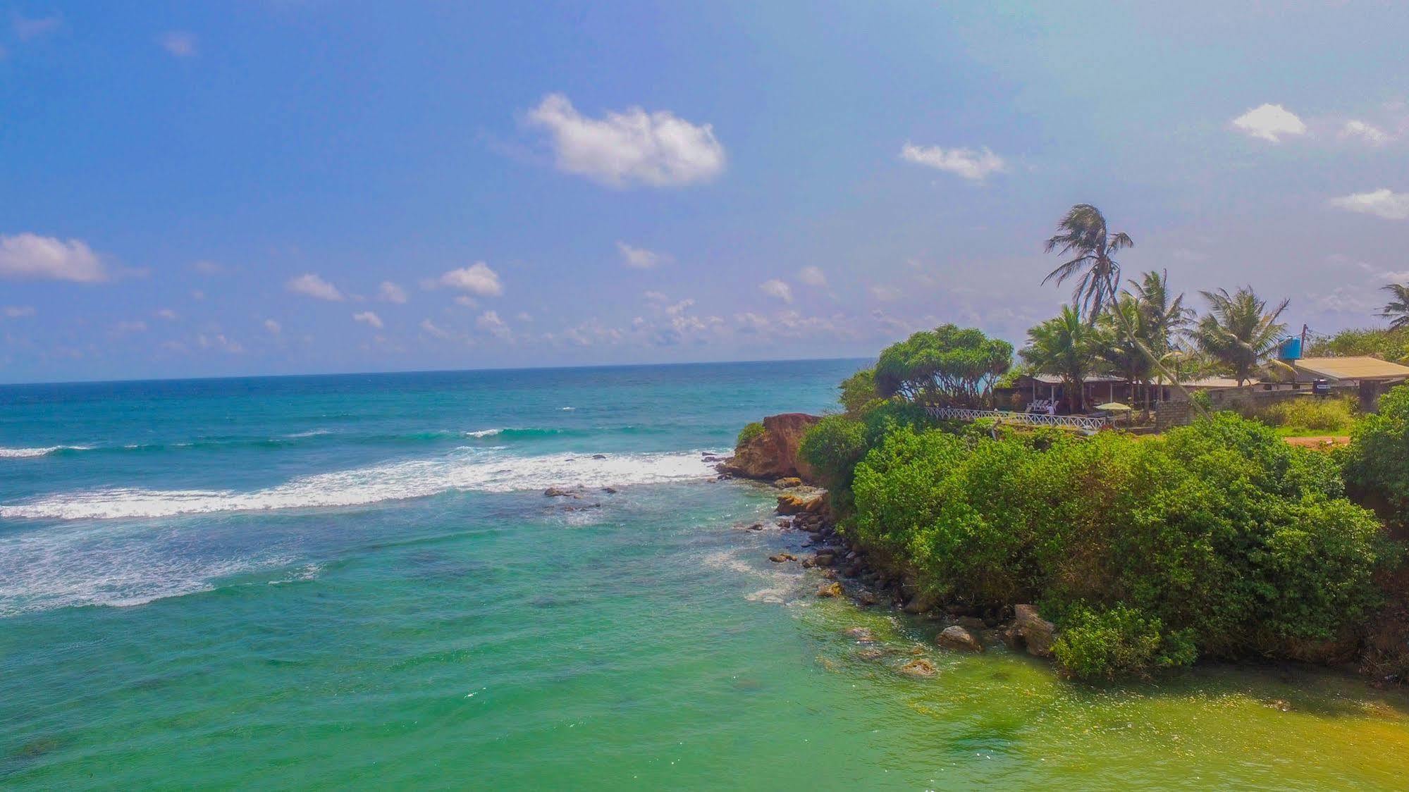 ดินซารา เพิร์ล วิลลา Bed & Breakfast เวลิกามา ภายนอก รูปภาพ