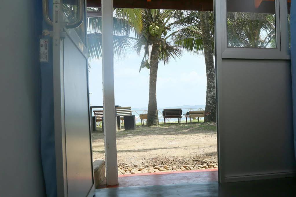 ดินซารา เพิร์ล วิลลา Bed & Breakfast เวลิกามา ภายนอก รูปภาพ